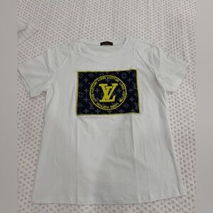 “L V” Tee with Navy and Yellow Logo